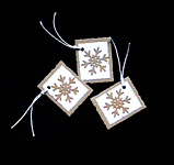 Krinkly Kraft Flakes- Handcrafted Christmas Gift Tags - dr16-0090